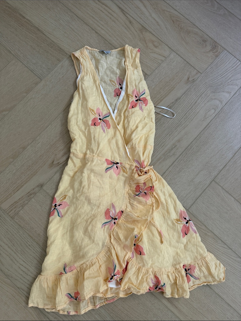 Rails Pale Yellow Linen-Texture Top